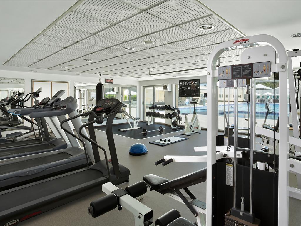 Aparthotel Okeanos On The Beach Herzliya Facilities photo